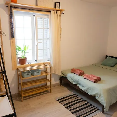 Hébergement de vacances Cozy & Garden For People & Dogs